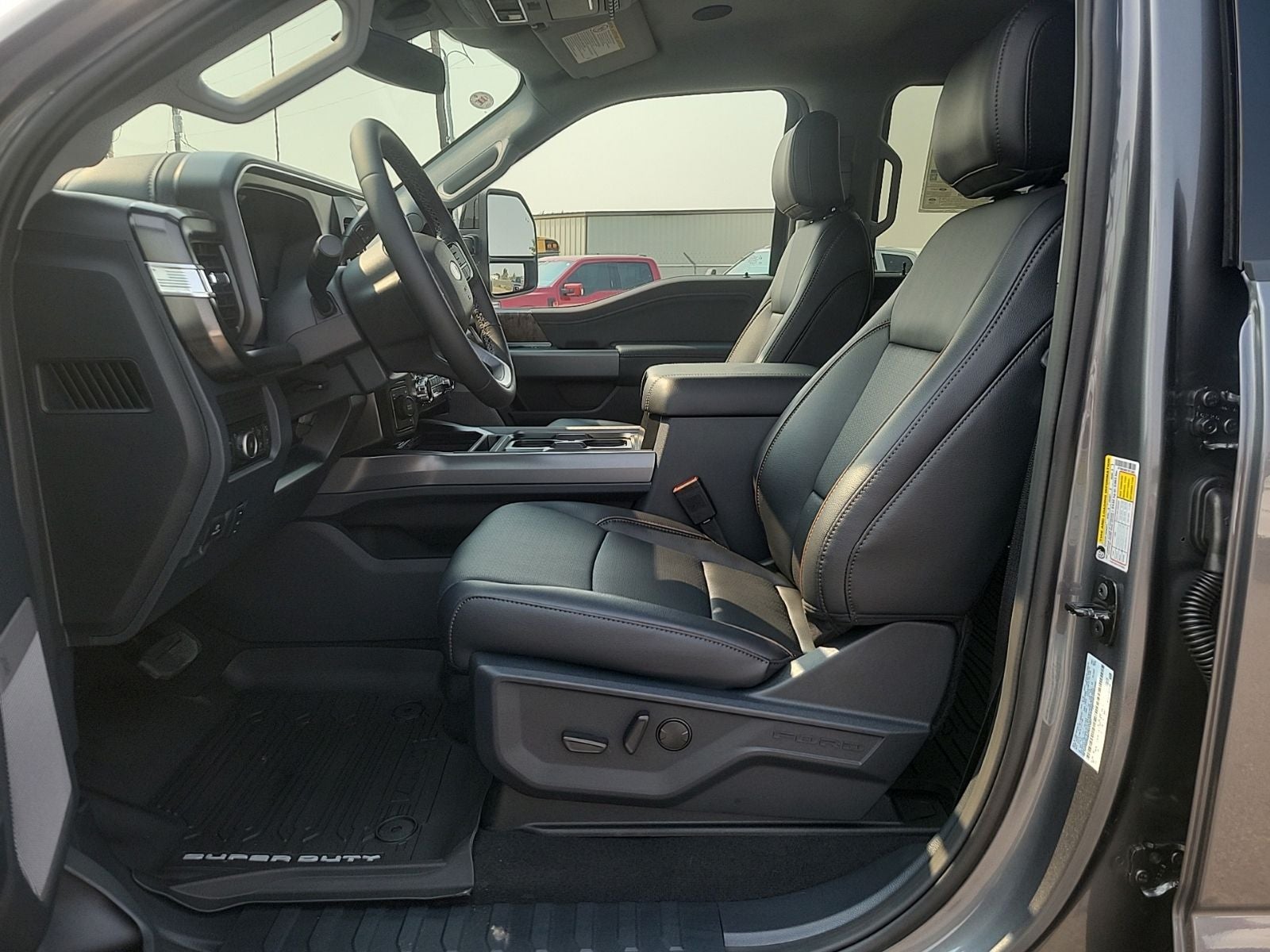 2026 Ford F-350SD Lariat DRW