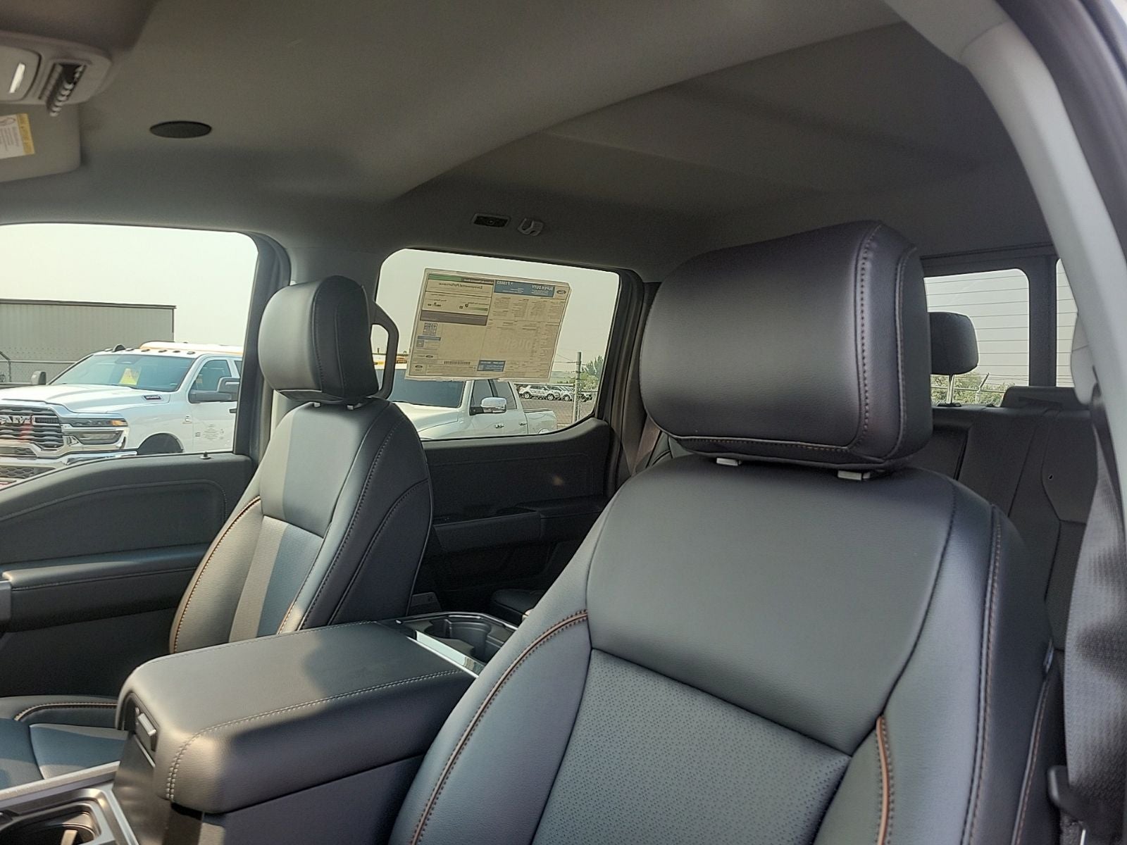 2026 Ford F-350SD Lariat DRW