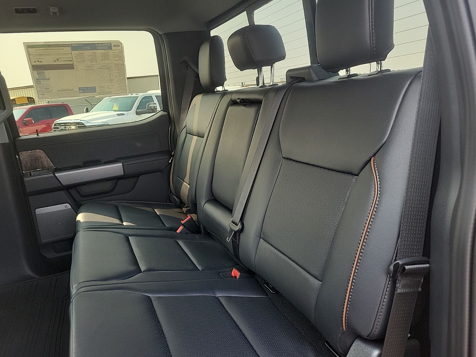 2026 Ford F-350SD Lariat DRW