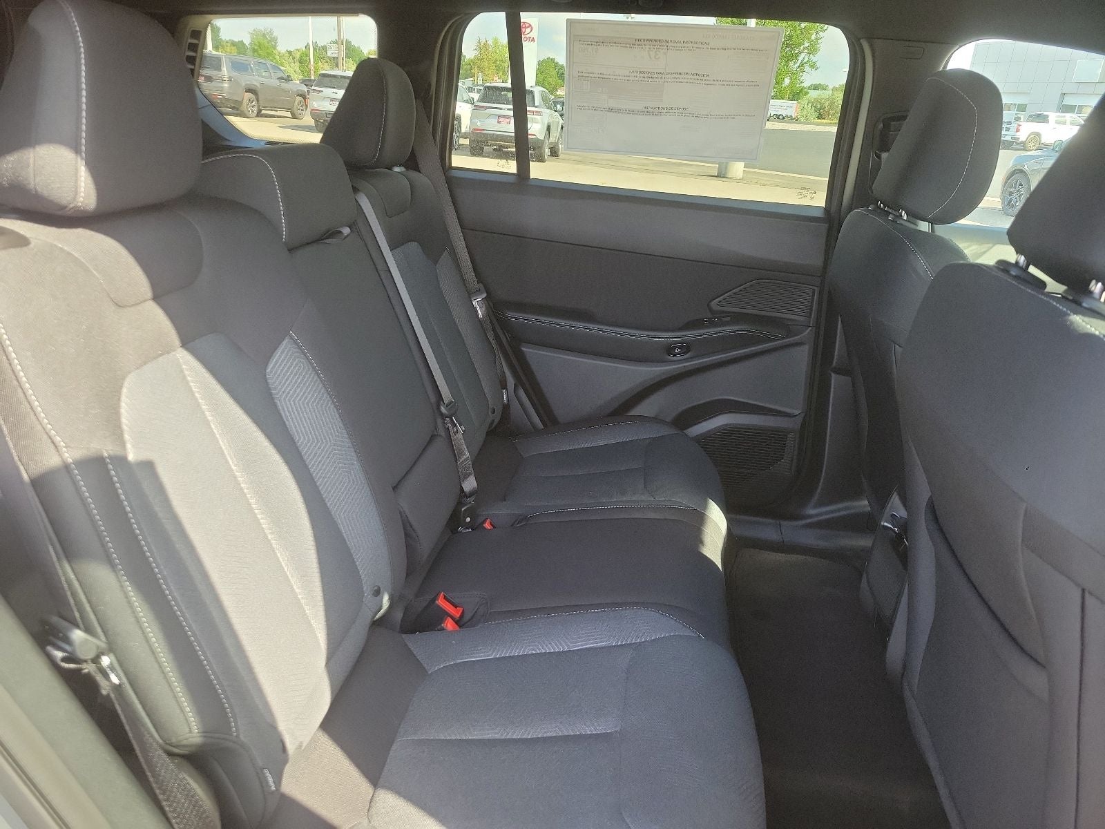 2026 Jeep Cherokee Laredo Hybrid