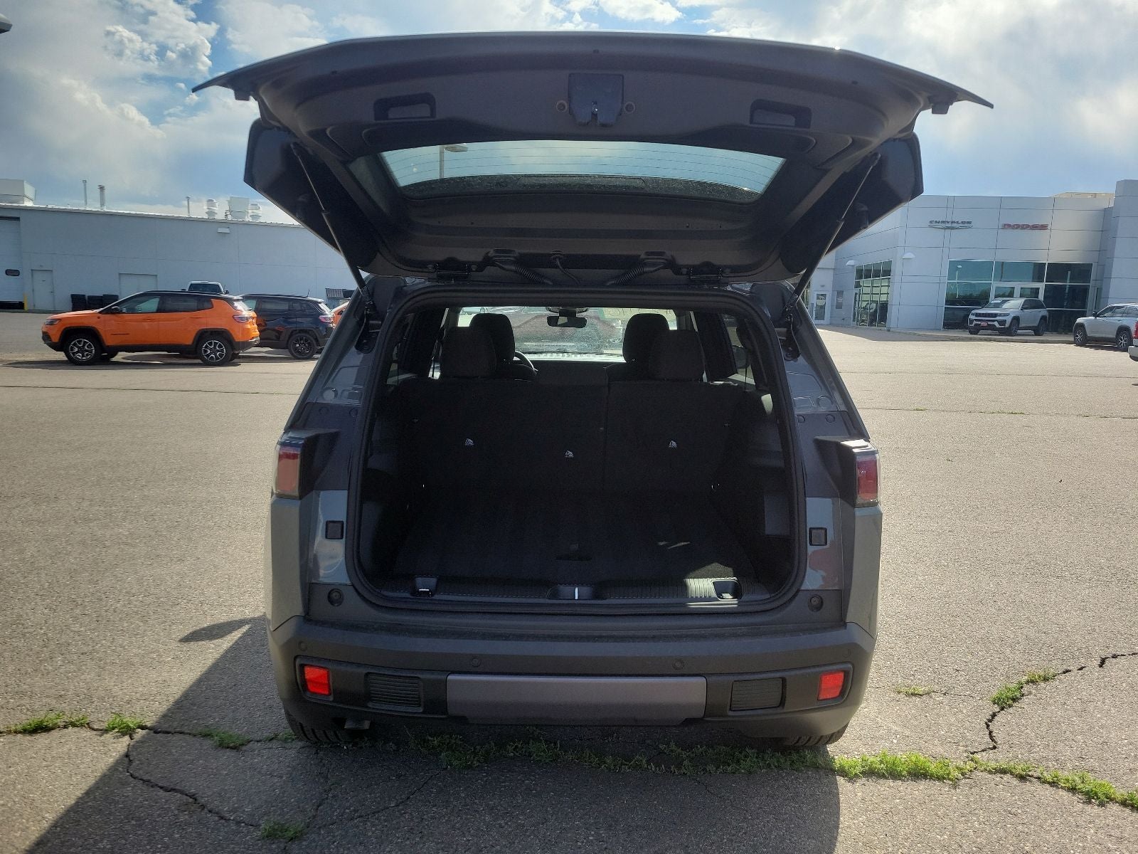2026 Jeep Cherokee Laredo Hybrid