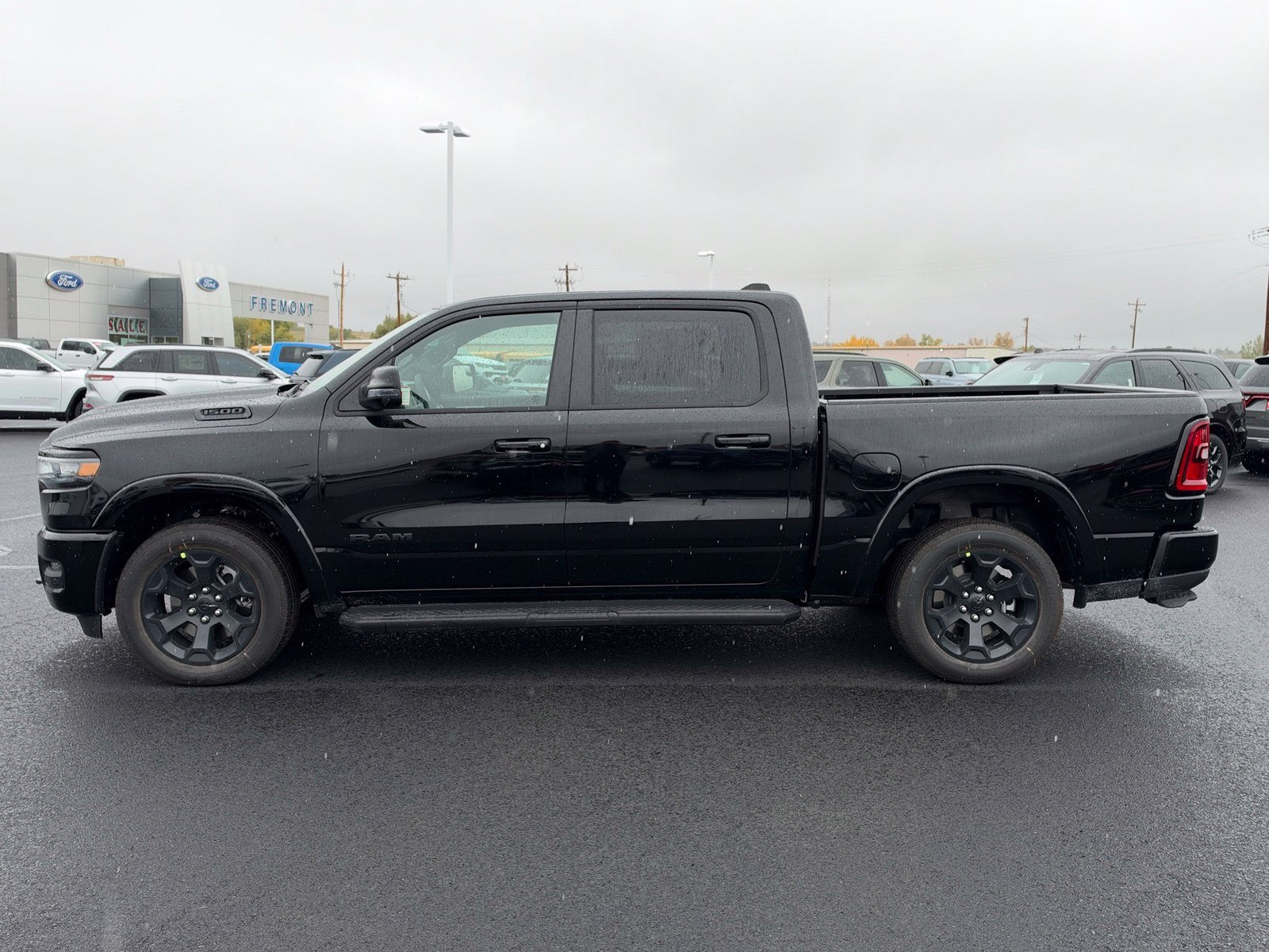 2027 RAM 1500 1500 BIG HORN CREW CAB 4X4 5'7' BOX
