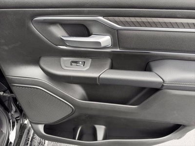 2027 RAM 1500 1500 BIG HORN CREW CAB 4X4 5'7' BOX