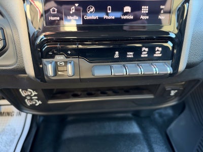 2027 RAM 2500 2500 TRADESMAN CREW CAB 4X4 6'4' BOX