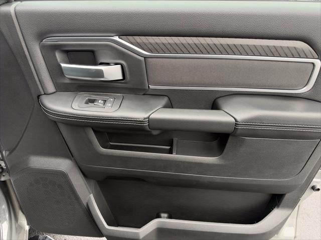 2027 RAM 2500 2500 BIG HORN CREW CAB 4X4 6'4' BOX