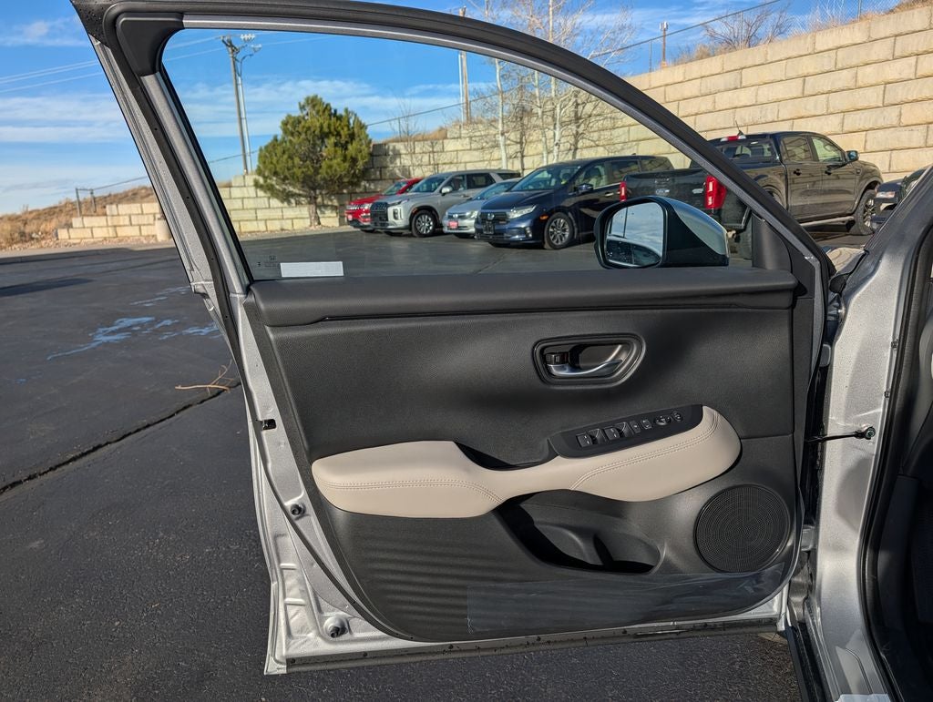 2026 Honda HR-V LX