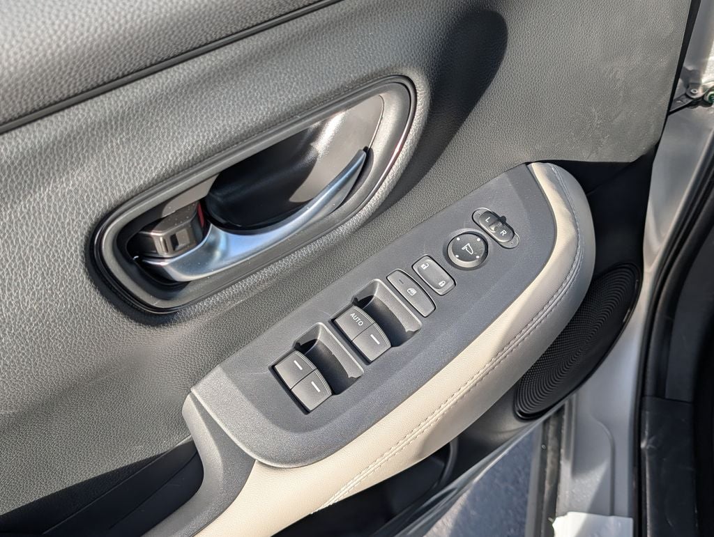 2026 Honda HR-V LX
