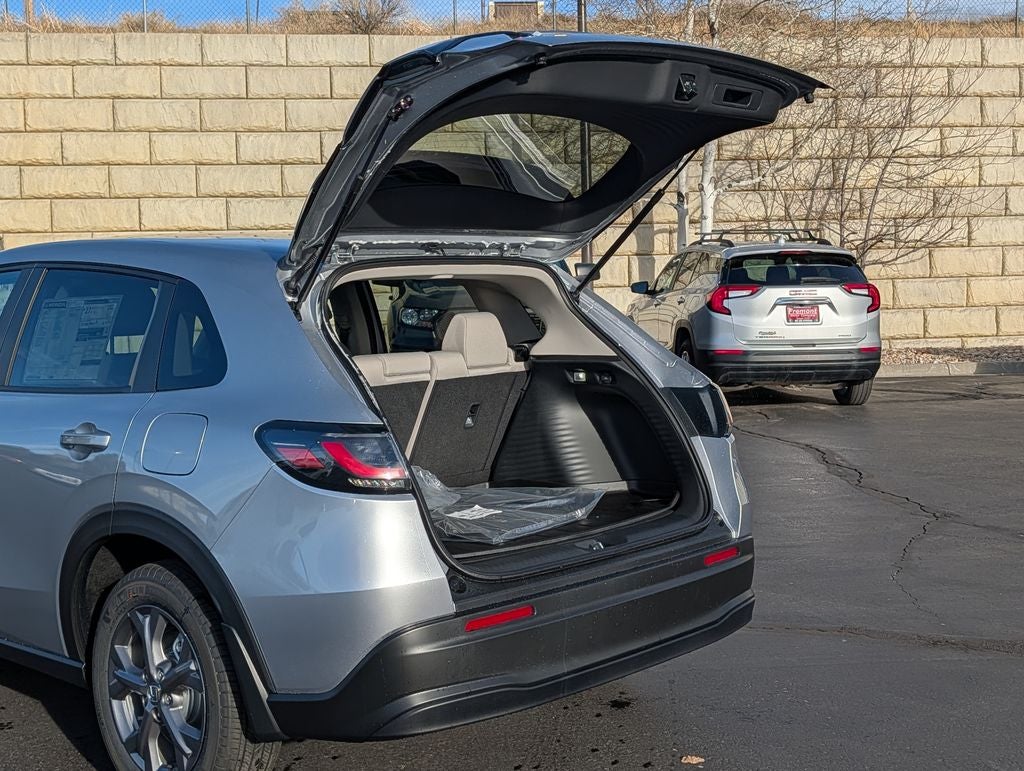 2026 Honda HR-V LX