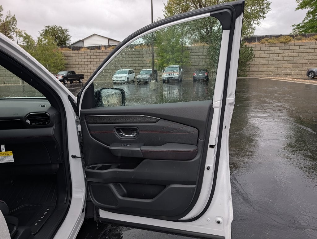 2026 Honda Pilot Black Edition