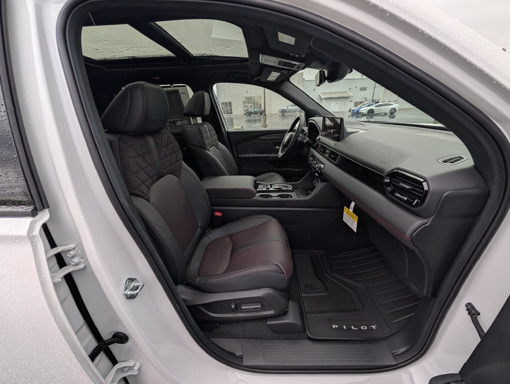 2026 Honda Pilot Black Edition