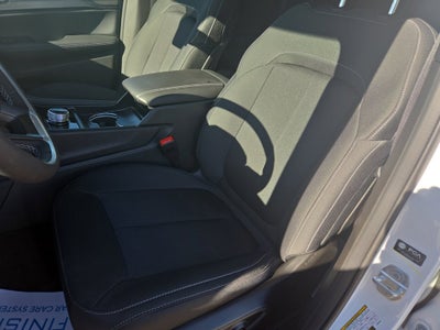 2027 Jeep Grand Cherokee Laredo X