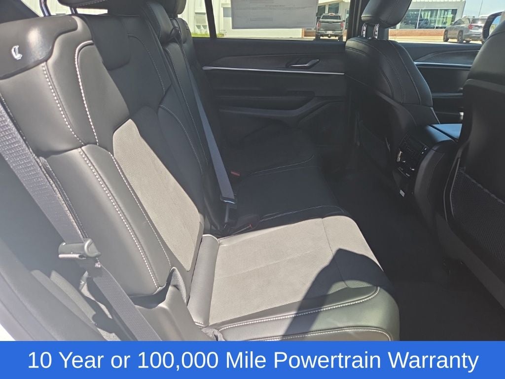 2026 Jeep Grand Cherokee L Altitude