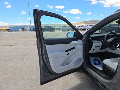 2026 Jeep Cherokee Laredo Hybrid