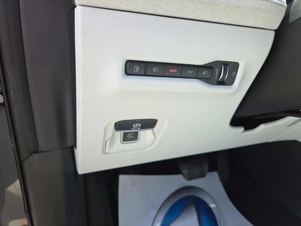 2026 Jeep Cherokee Laredo Hybrid