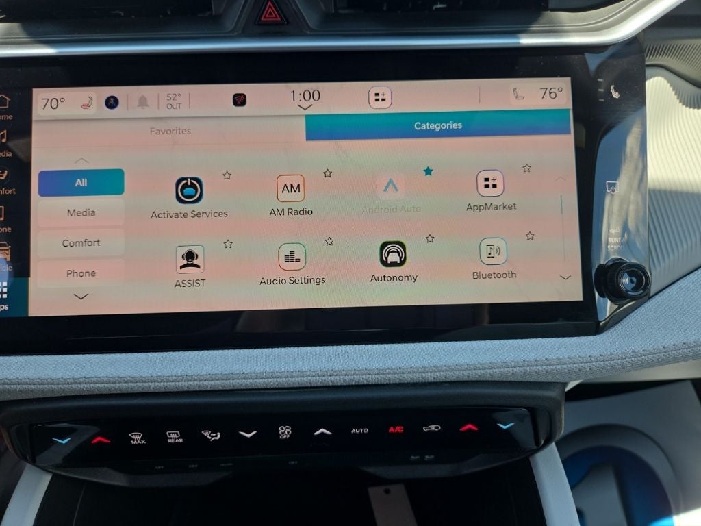 2026 Jeep Cherokee Laredo Hybrid