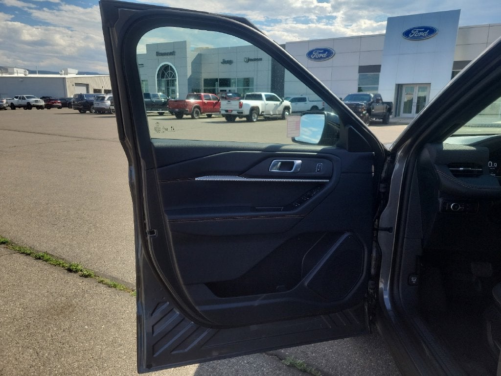 2026 Ford Explorer Tremor - Photo 14