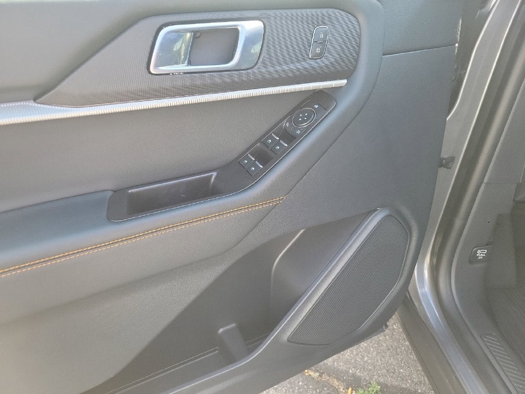 2026 Ford Explorer Tremor - Photo 15