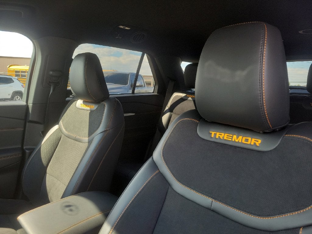 2026 Ford Explorer Tremor - Photo 17