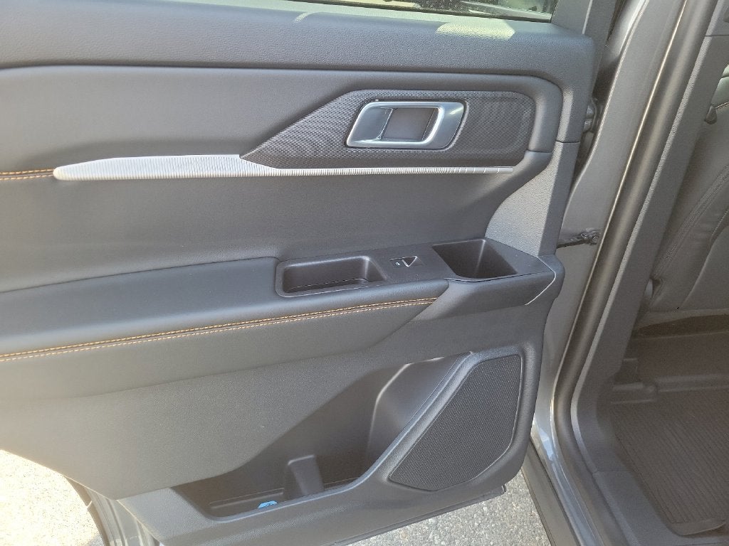 2026 Ford Explorer Tremor - Photo 40