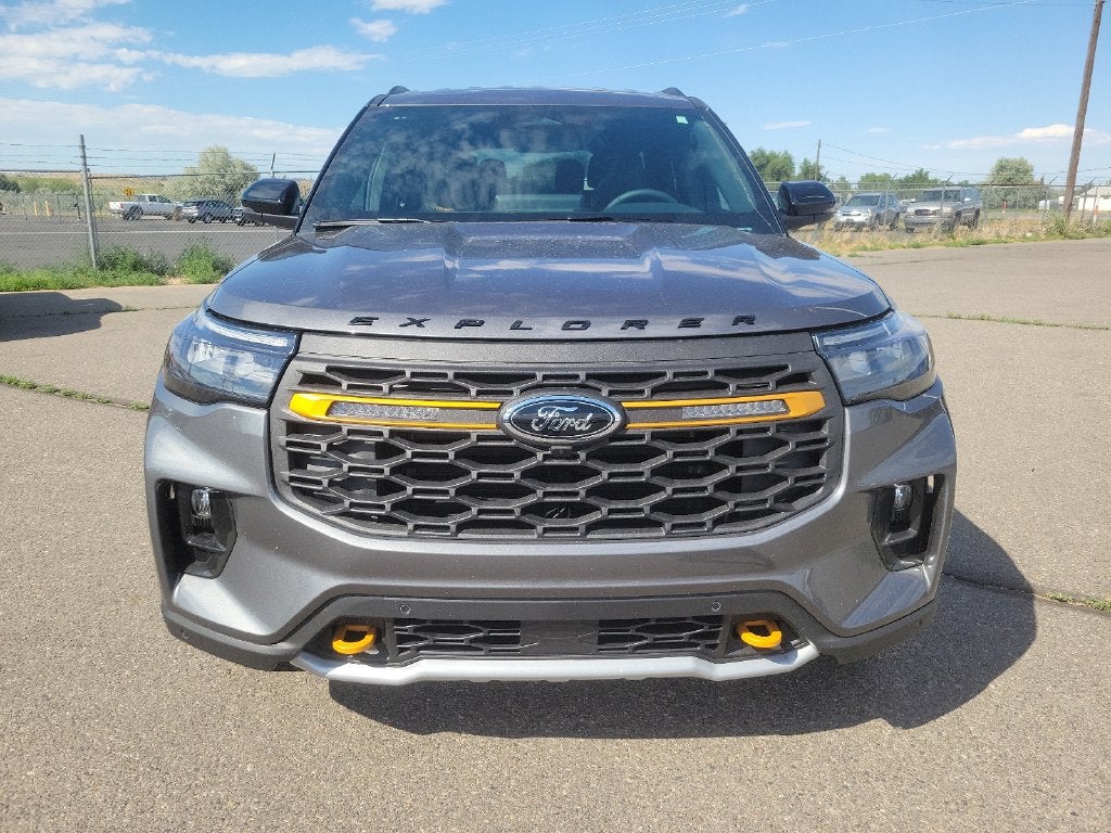 2026 Ford Explorer Tremor - Photo 8