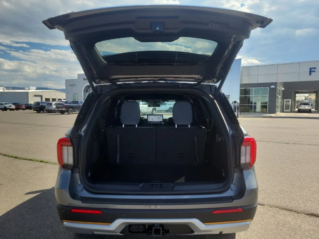 2026 Ford Explorer Tremor - Photo 9