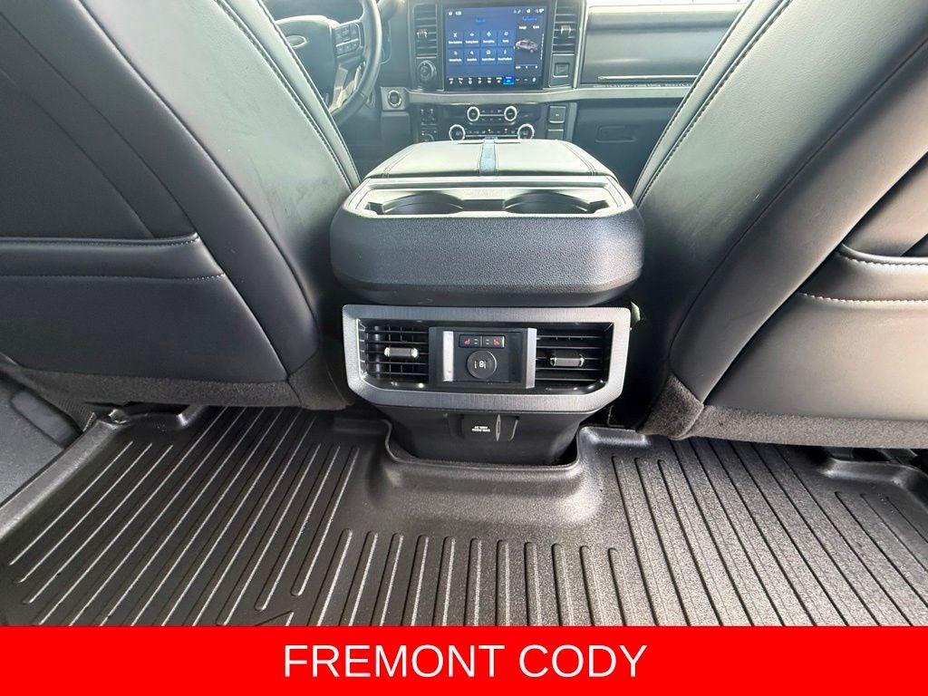 2025 Ford F-350SD Platinum