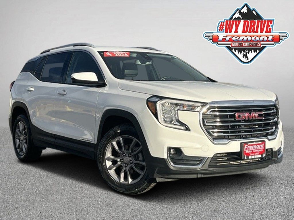 2024 GMC Terrain SLT's photo