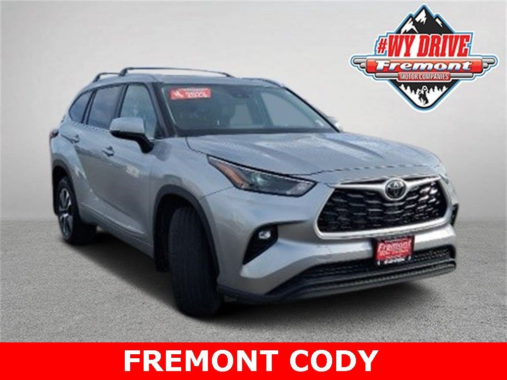 2023 Toyota Highlander XLE
