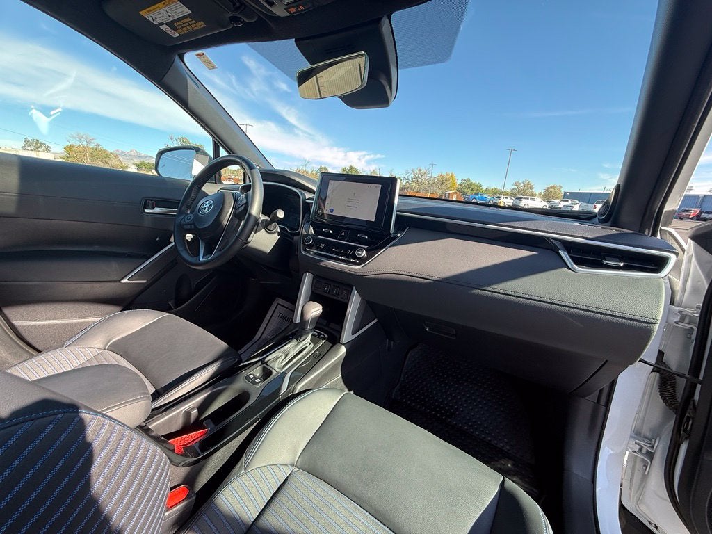 2025 Toyota Corolla Cross Hybrid XSE
