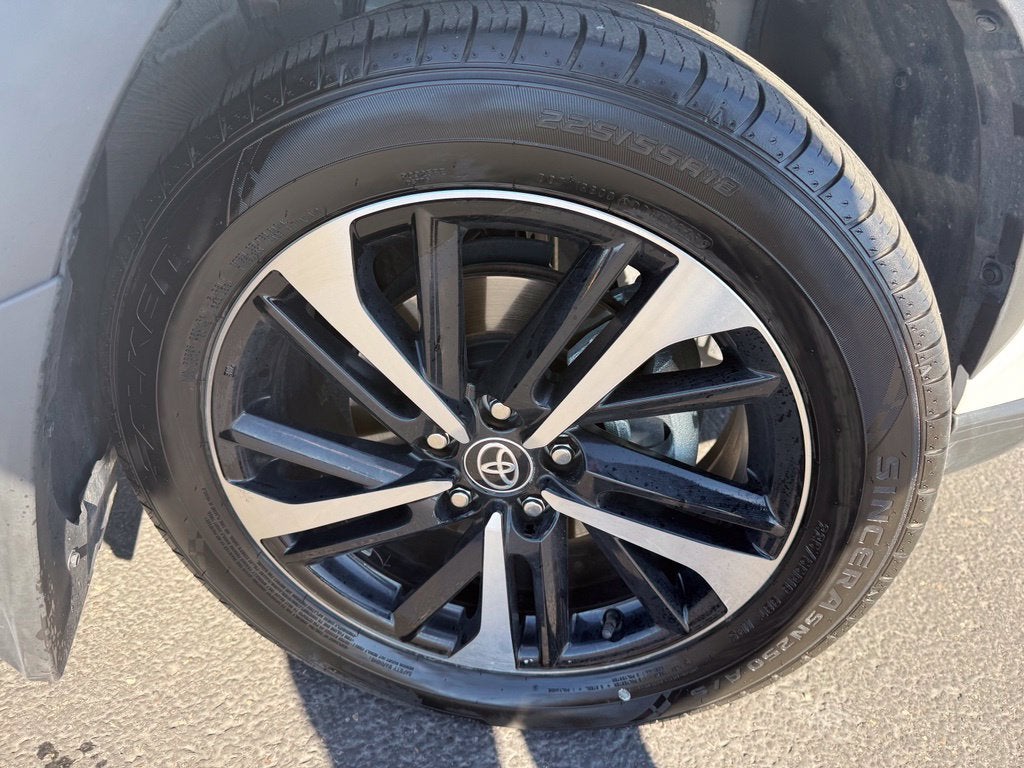 2025 Toyota Corolla Cross Hybrid XSE
