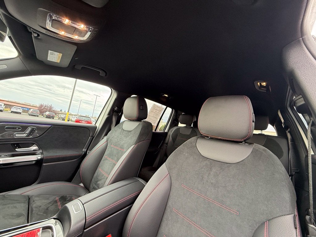 2025 Mercedes-Benz GLB GLB 250 4MATIC®