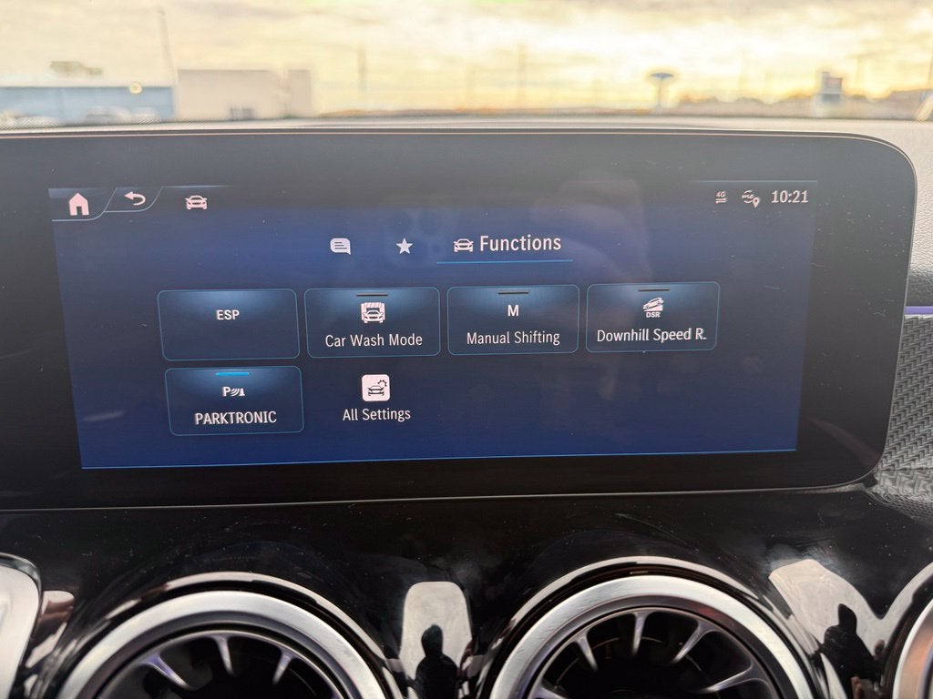 2025 Mercedes-Benz GLB GLB 250 4MATIC®