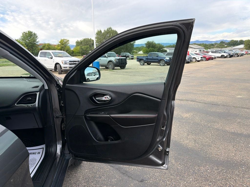 2021 Jeep Cherokee Trailhawk