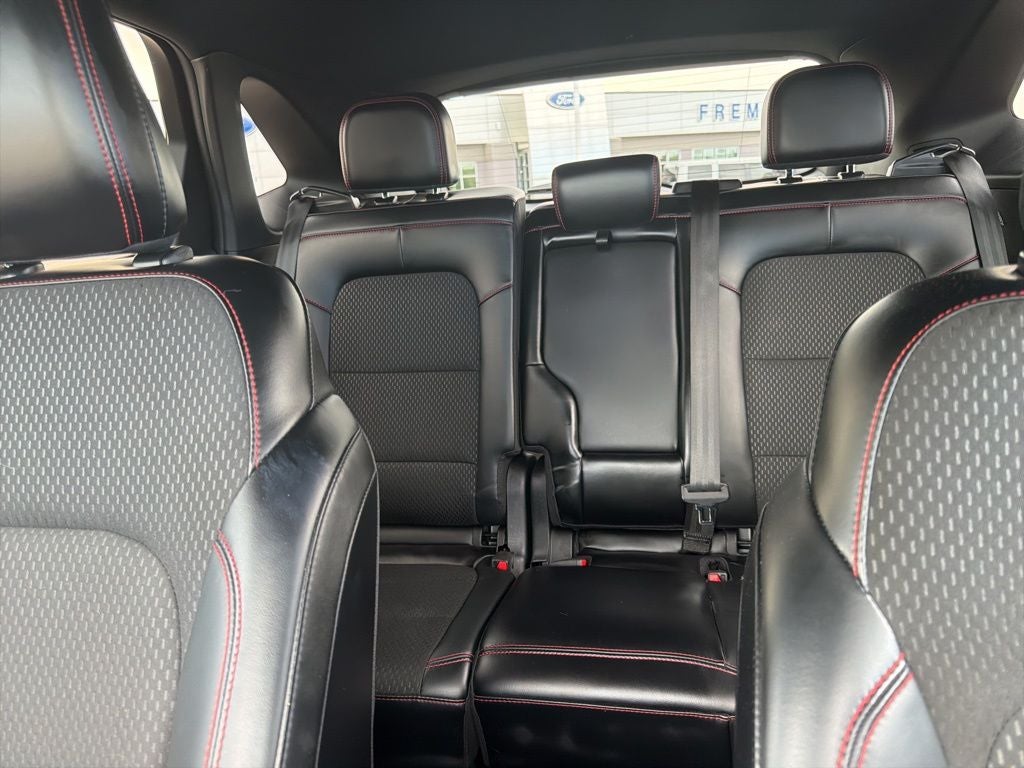 2025 Ford Escape ST-Line Select