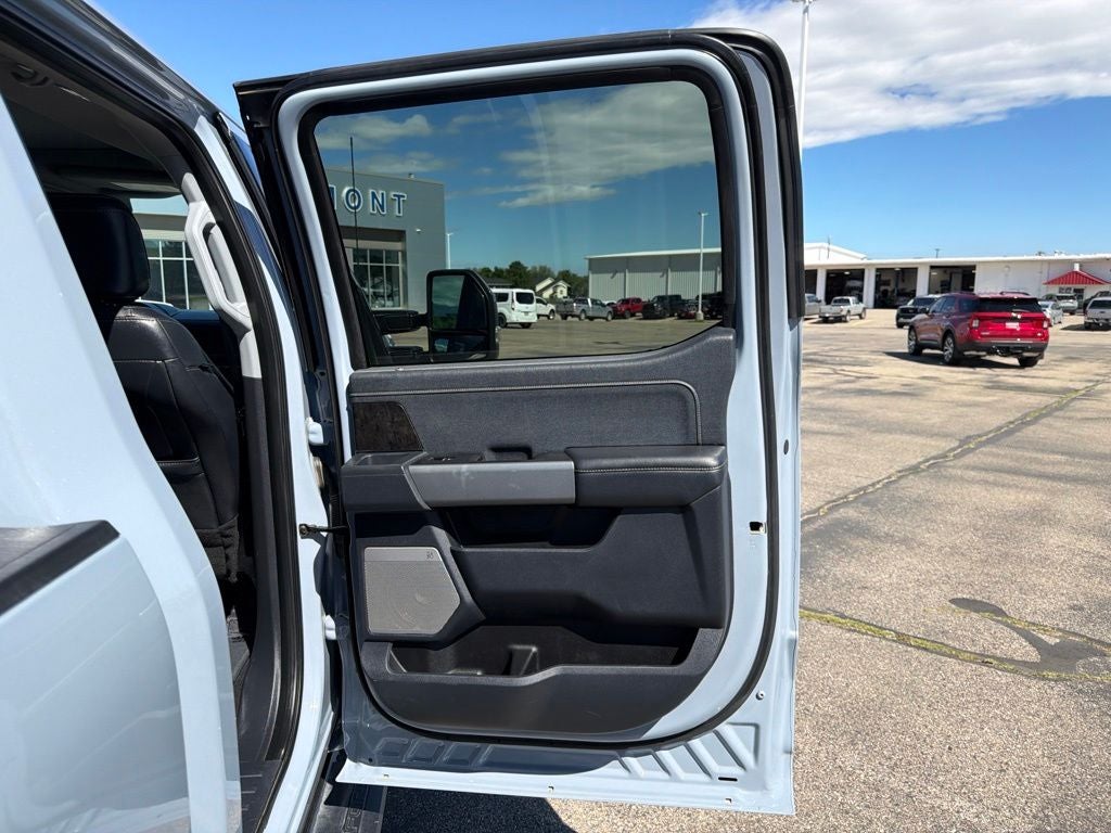 2024 Ford F-350SD Lariat Sport