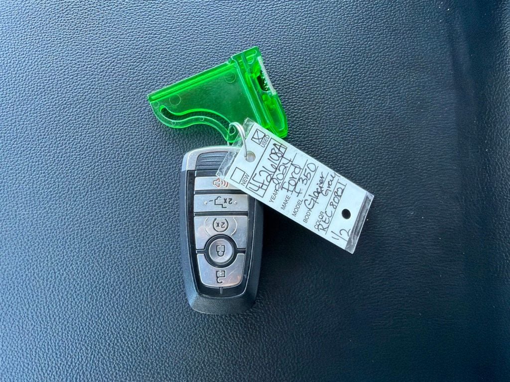 2024 Ford F-350SD Lariat Sport