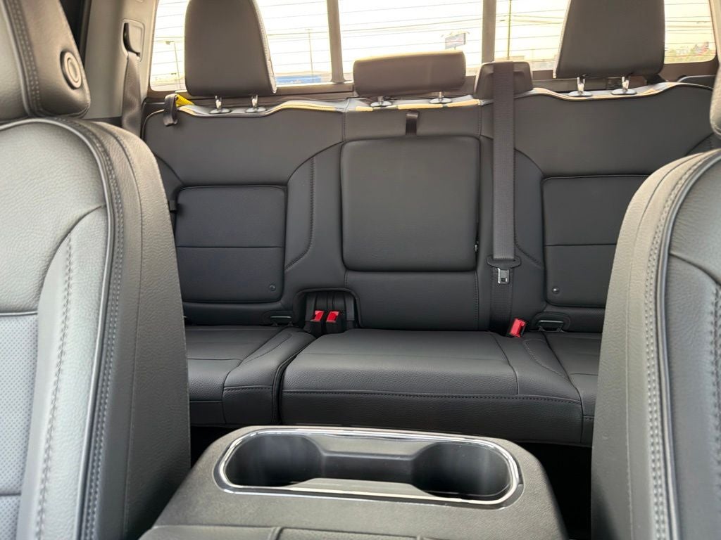 2025 GMC Sierra 2500HD Denali
