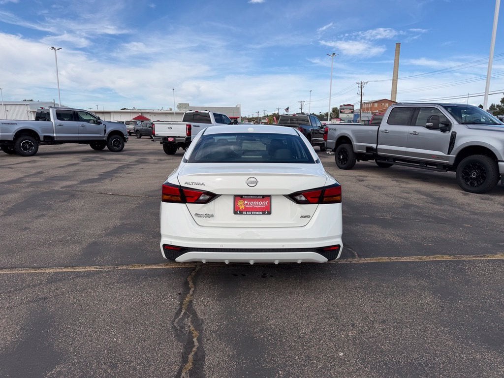 2025 Nissan Altima 2.5 SV