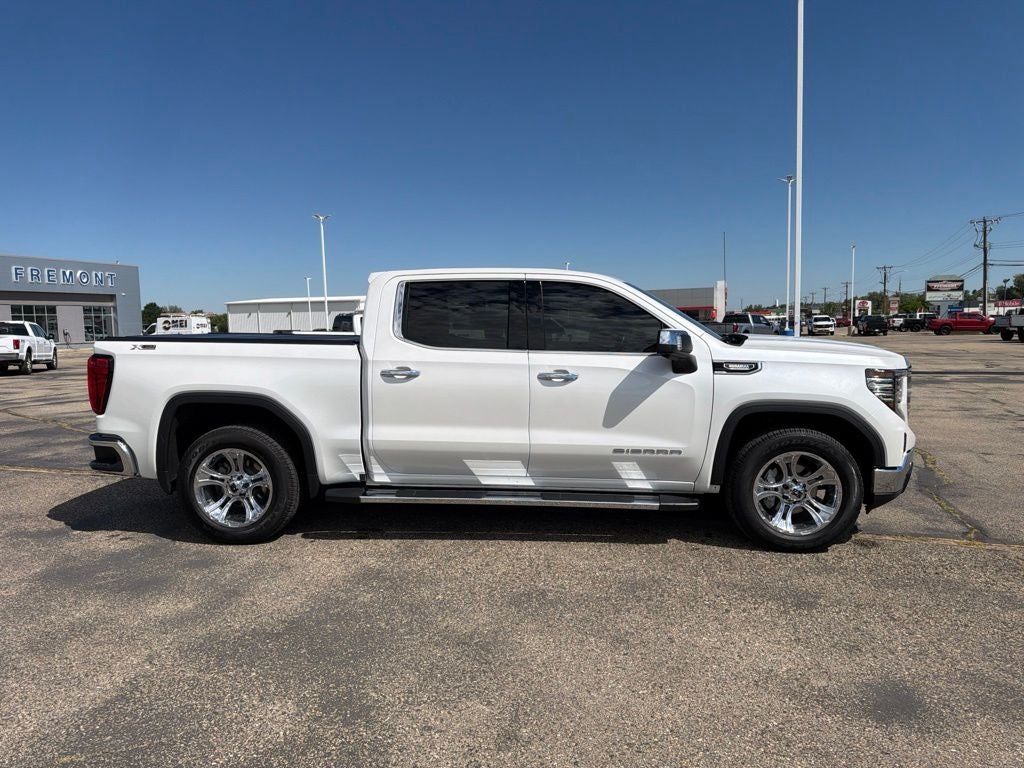 2022 GMC Sierra 1500 SLT