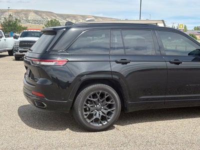2025 Jeep Grand Cherokee Summit Reserve