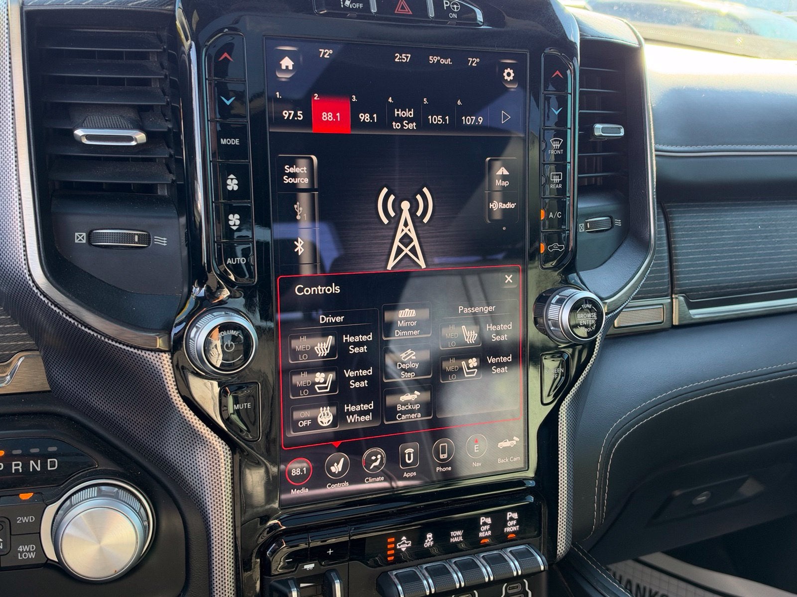 2019 RAM 1500 Limited Crew Cab 4x4 5'7' Box