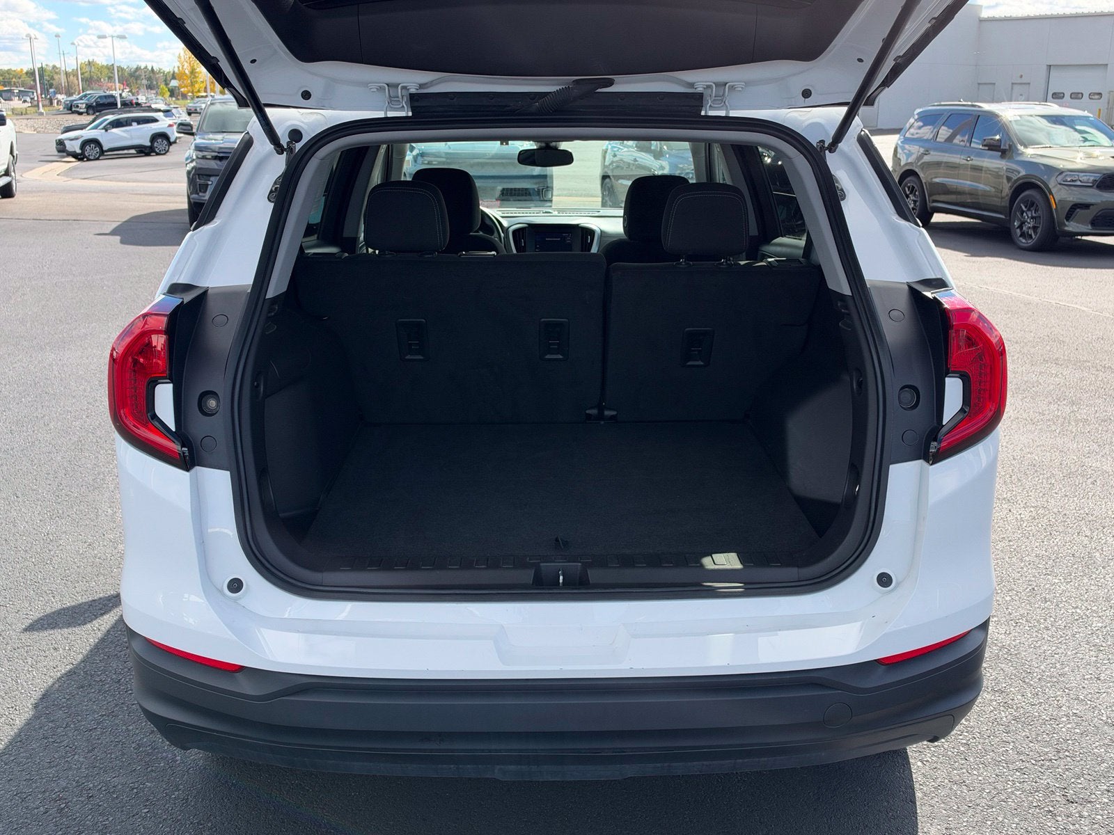 2024 GMC Terrain AWD SLE