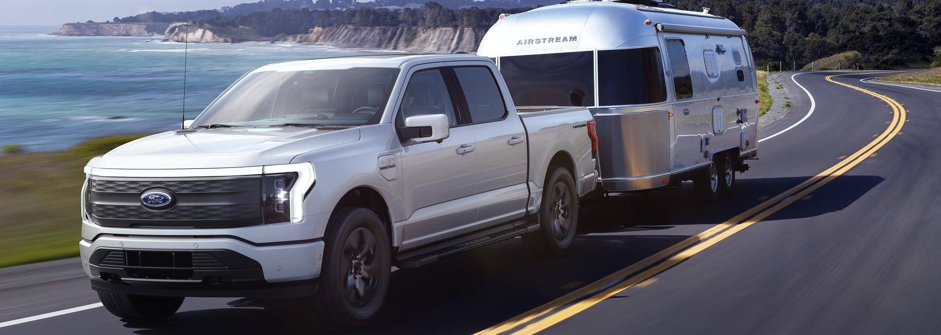 Ford F-150 Lightning Performance Specs