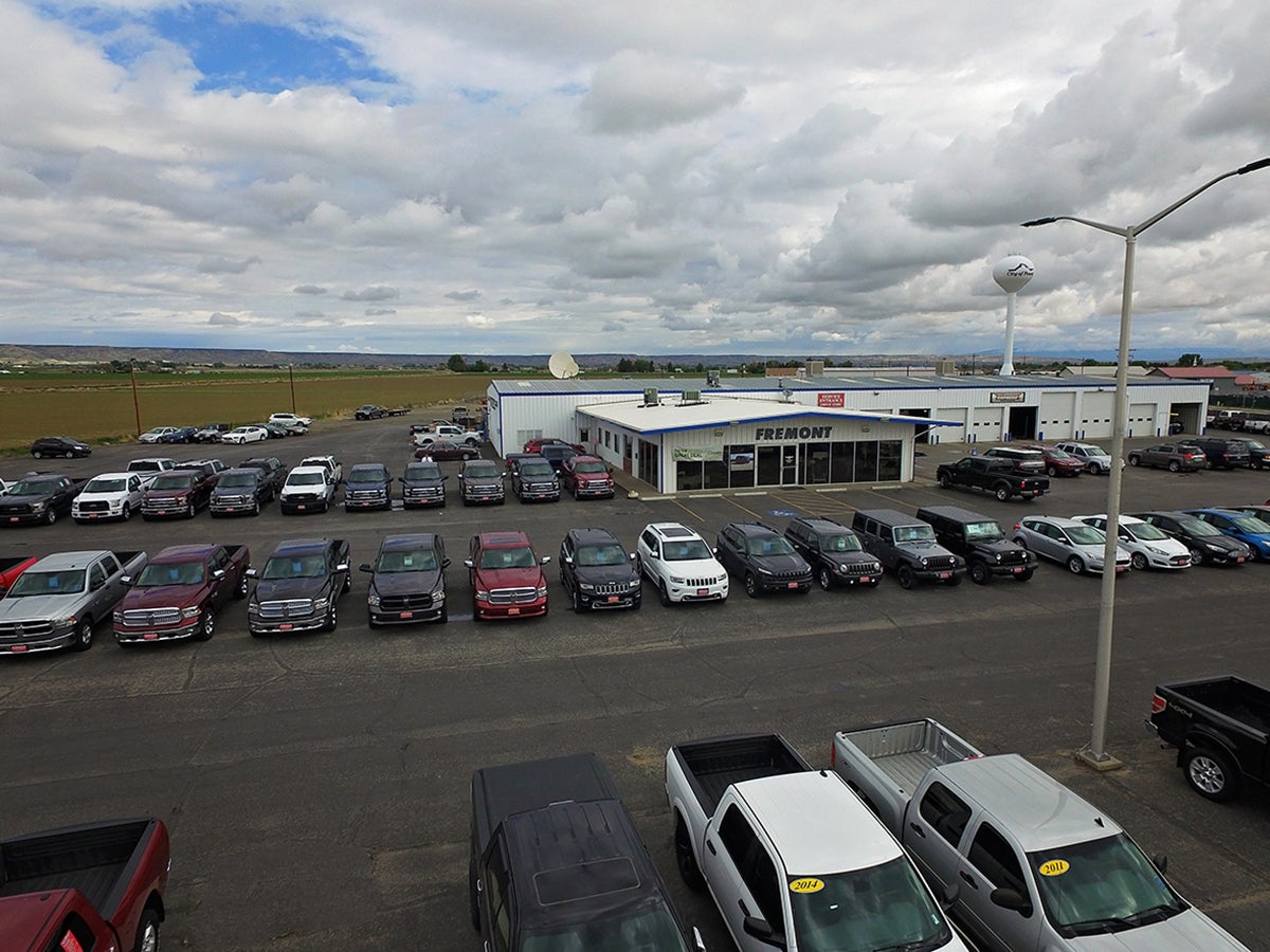 Fremont Motor Powell Ford and CDJR dealership facility in Powell, Wyoming
